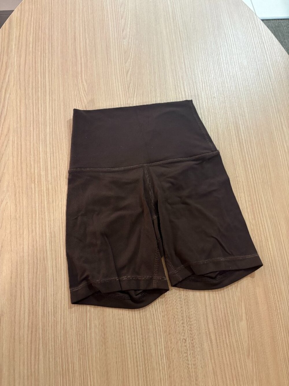 LuLuLemon Align High-Rise Shorts 6" Size 0 Solid Brown Biker Fitted Neutral